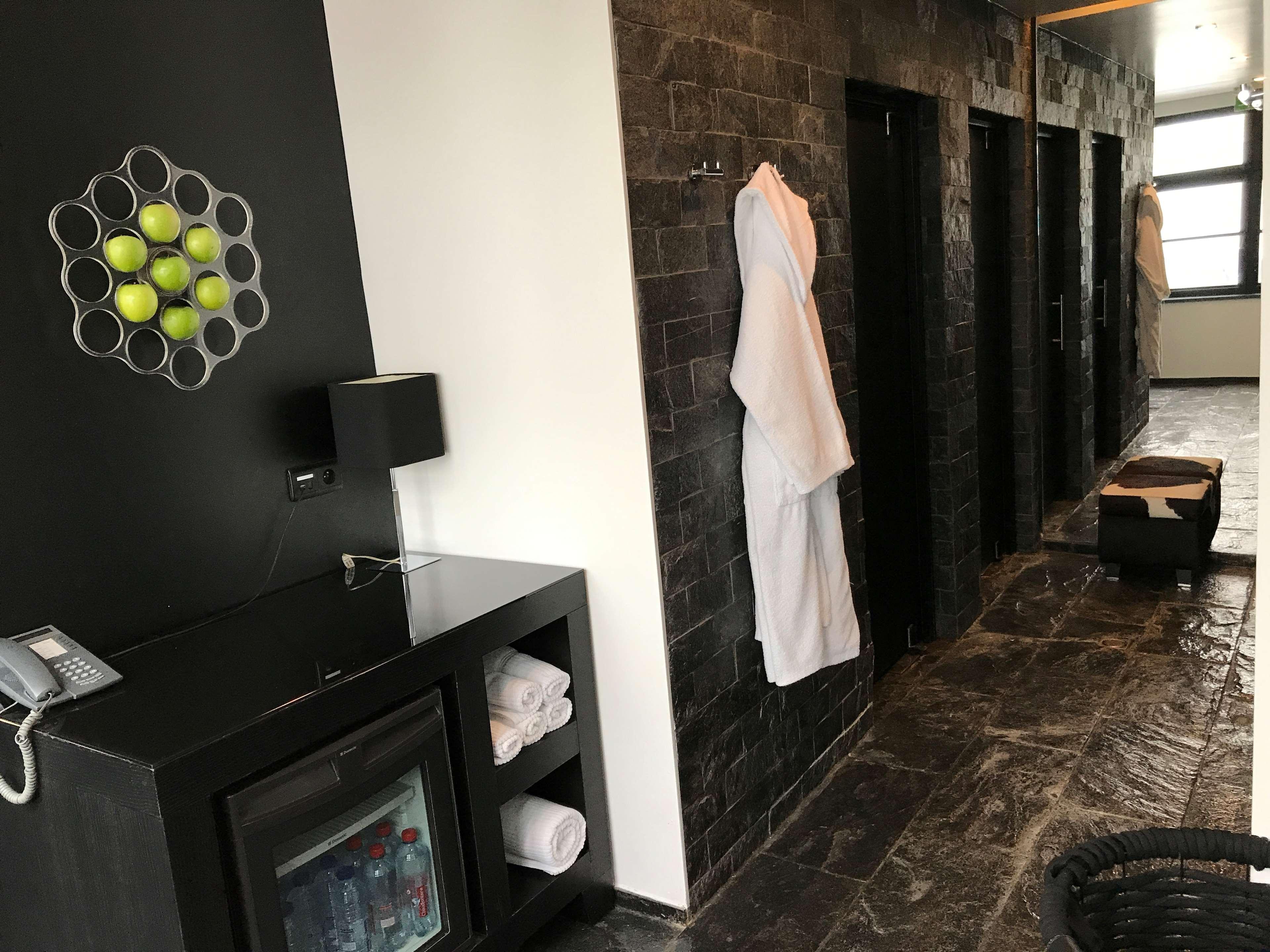 Yooma Urban Lodge Saint-Gilles Esterno foto