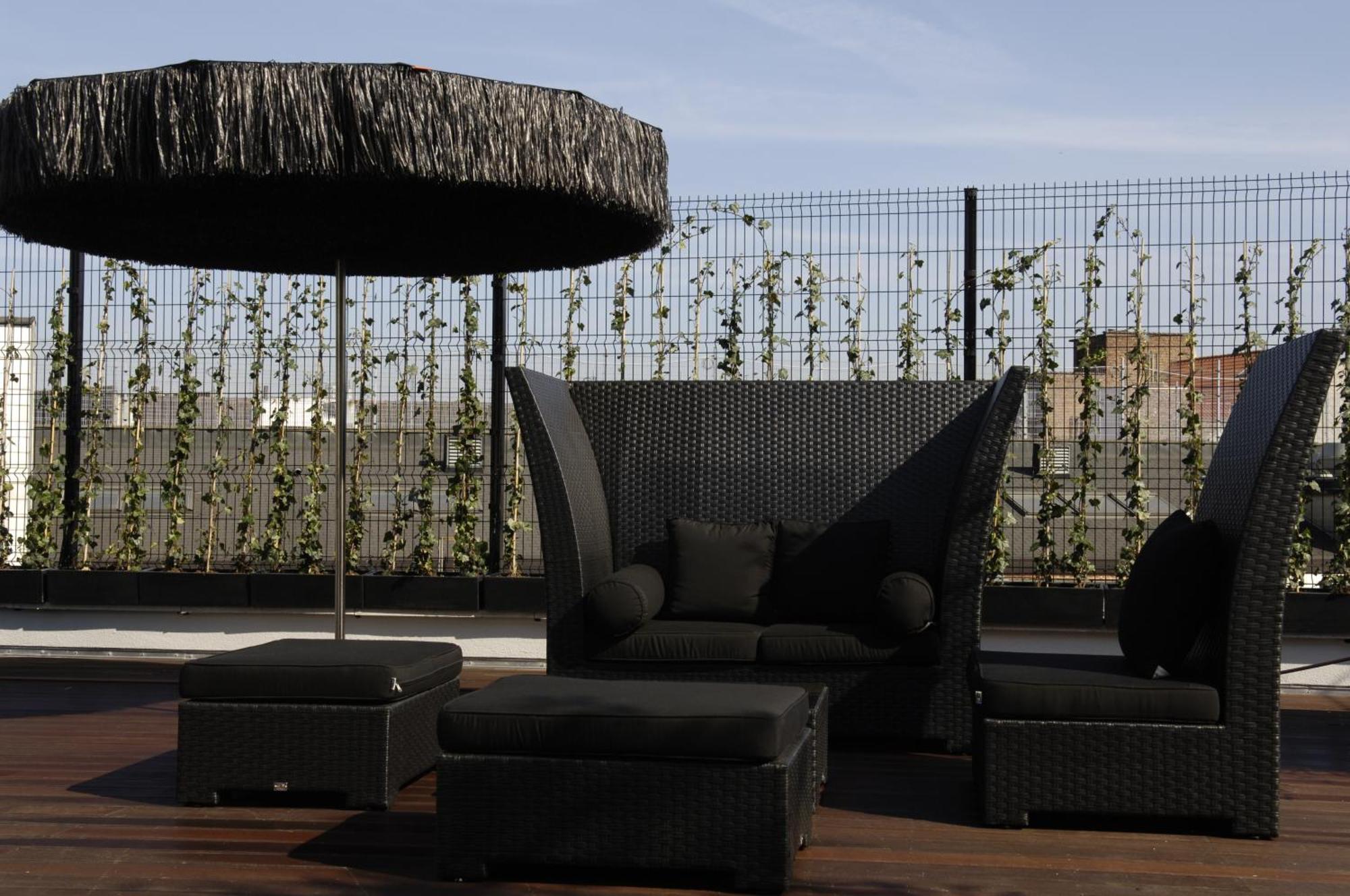 Yooma Urban Lodge Saint-Gilles Esterno foto